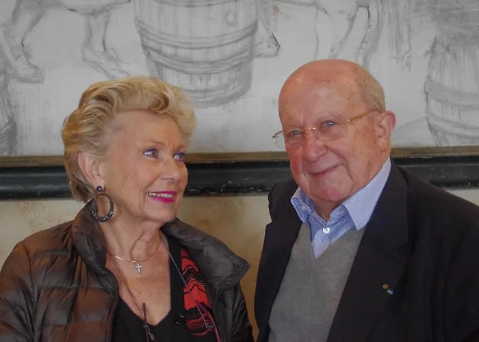 בית הארחה Chateau Haut-sarpe *