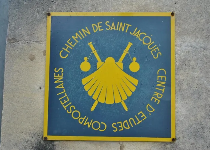 בית הארחה Chateau Haut-sarpe *