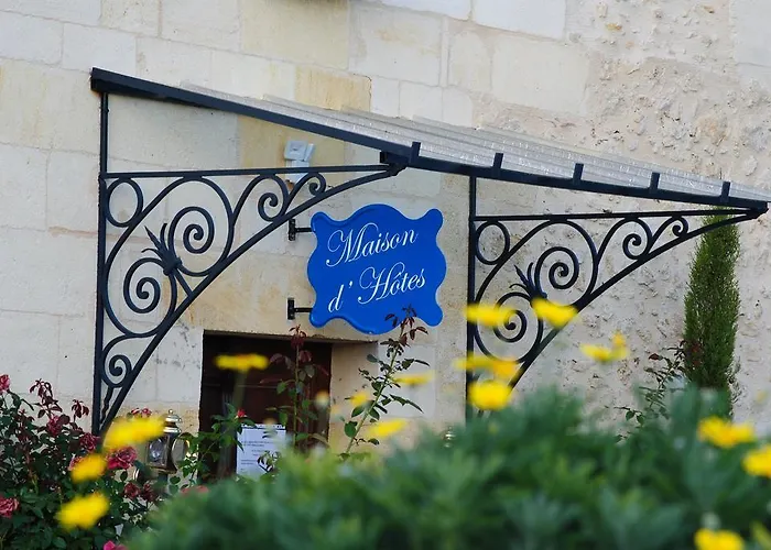 בית הארחה Chateau Haut-sarpe Saint-Christophe-des-Bardes