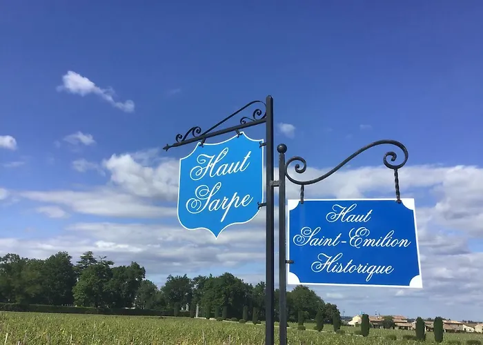 Chateau Haut-sarpe * Saint-Christophe-des-Bardes